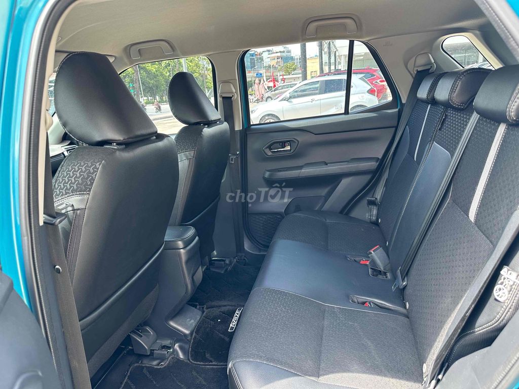 Toyota Raize 2023 - 10000 km 5c tự động xe HÃNG. Mua bán Ô tô tại Quận Bình Thạnh Tp Hồ Chí Minh được đăng bởi phuongneo hình 13