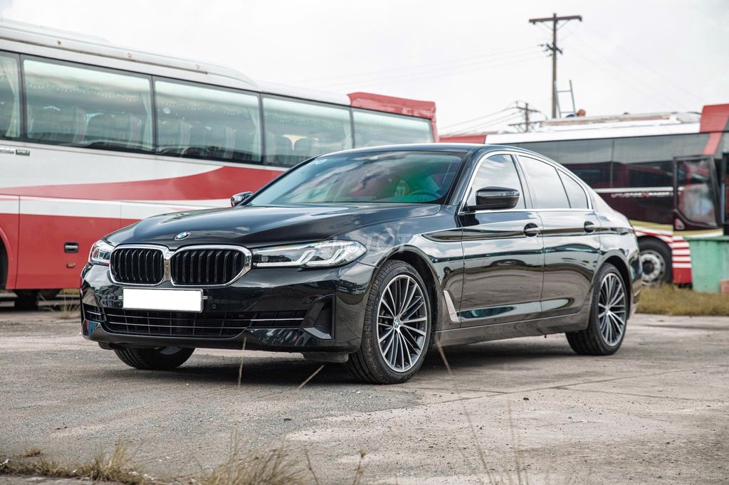 BMW 520i Luxury 2023 xe cá nhân 1 chủ giữ  như mới. Mua bán Ô tô tại Quận Gò Vấp Tp Hồ Chí Minh được đăng bởi NGUYỄN MINH VUA XE LƯỚT hình 3