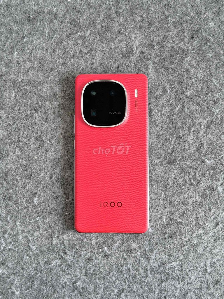IQOO 12 12/256GB Đỏ - Camera 100x - Snap 8g3. Mua bán Điện thoại tại Quận Ninh Kiều Cần Thơ được đăng bởi Nguyên Mobile 65 hình 1
