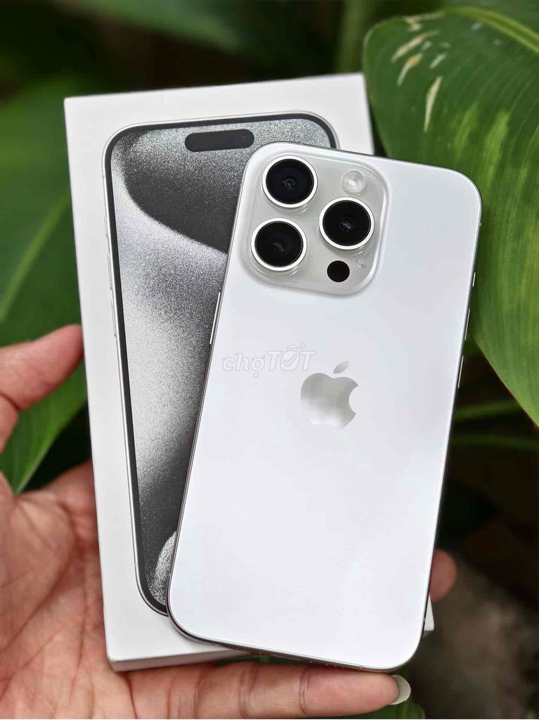 iPhone 15 Pro TRẮNG 128G FULLBOX NEW 09/2025. Mua bán Điện thoại tại Quận Thanh Xuân Hà Nội được đăng bởi Nguyễn Huy Dũng hình 1
