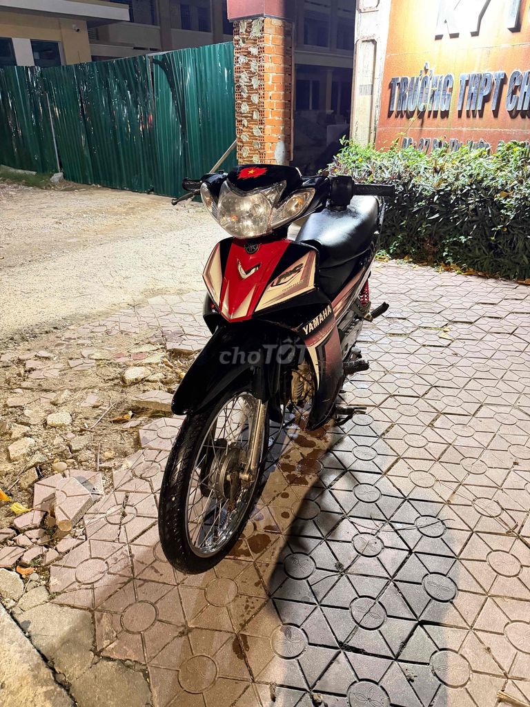 Sirus 2011 máy zin chất giá 9tr5 hỗ trợ trả góp. Mua bán Xe máy tại Thành phố Quảng Ngãi Quảng Ngãi được đăng bởi Hien hình 7