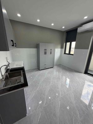 Аренда · 1 комн. · 25 м² · Quận Tân Phú, ул. Đường Huỳnh Thiện Lộc