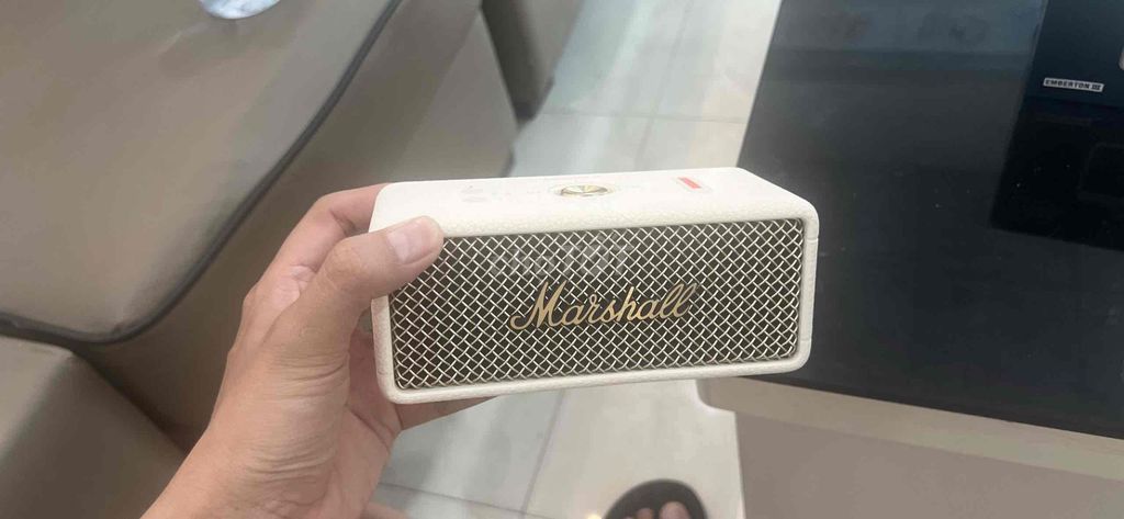 Loa Bluetooth Marshall Emberton 3 Trắng. Mua bán Tivi, Âm thanh tại Quận 3 Tp Hồ Chí Minh được đăng bởi Huy Nguyen hình 1