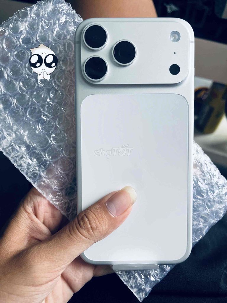 Apple iPhone 17 Pro Max 256GB Trắng Mới. Mua bán Điện thoại tại Quận Bình Thuỷ Cần Thơ được đăng bởi Danh Đỗ Hải hình 1