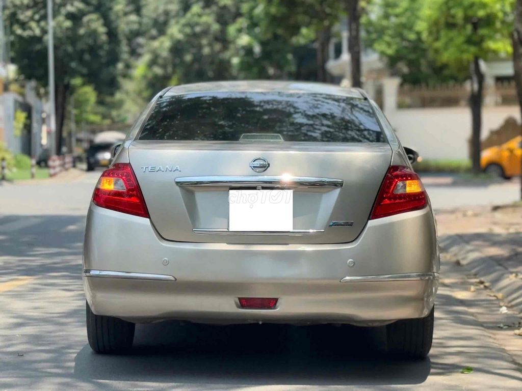 Nissan Teana 2.0TB bản đủ nhập khẩu 2011 siêu đẹp. Mua bán Ô tô tại Quận Cầu Giấy Hà Nội được đăng bởi Cao Quý hình 6