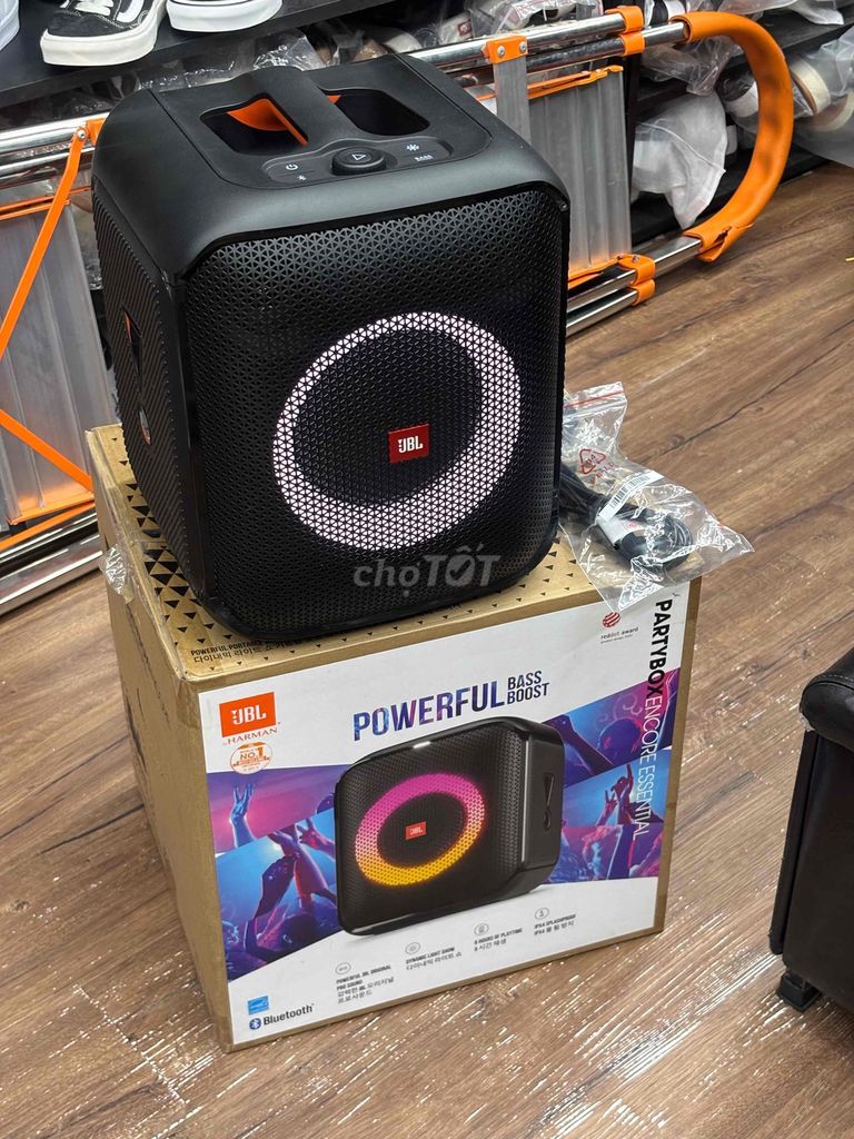 Loa Bluetooth JBL Encore Essential. Mua bán Tivi, Âm thanh tại Quận Sơn Trà Đà Nẵng được đăng bởi Tên chưa cung cấp hình 1