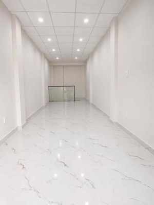 Nhà MỚI nguyên căn MT Đội Cung