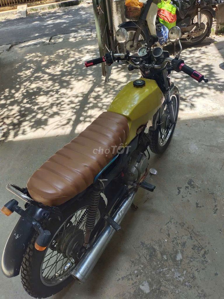 Bán xe win tay côn. Mua bán Xe máy tại Quận Thanh Xuân Hà Nội được đăng bởi Huyen Le hình 1