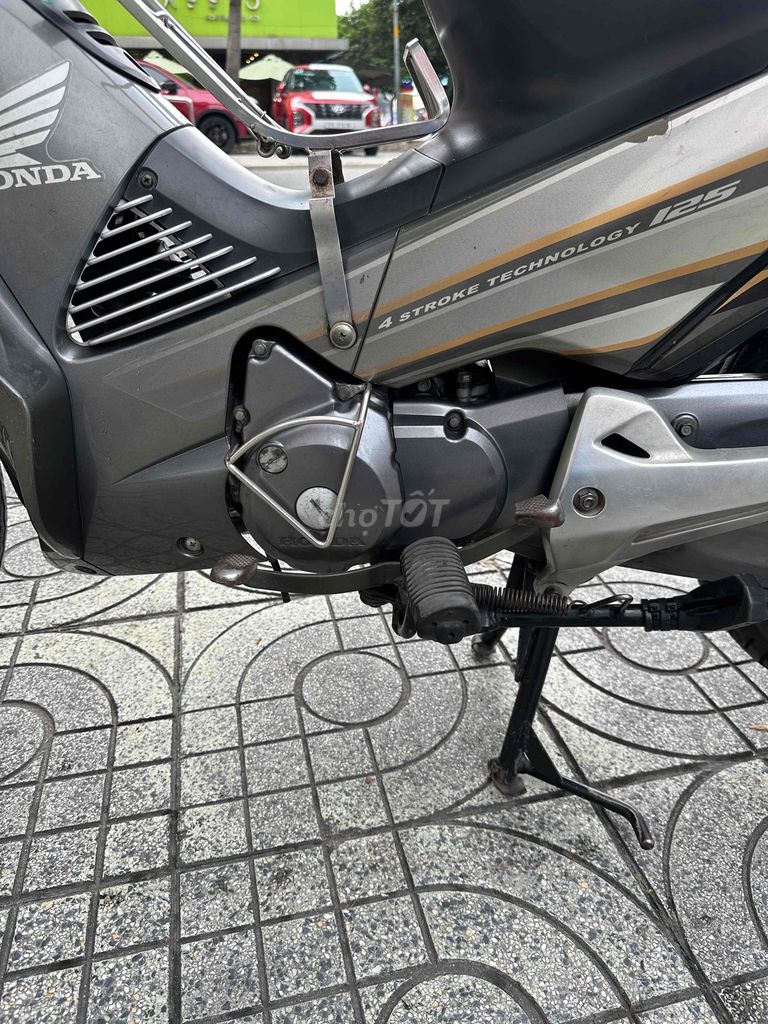 cần bán xe biển số thành phố chính chủ xe chạy ok. Mua bán Xe máy tại Quận 10 Tp Hồ Chí Minh được đăng bởi lùn hình 6