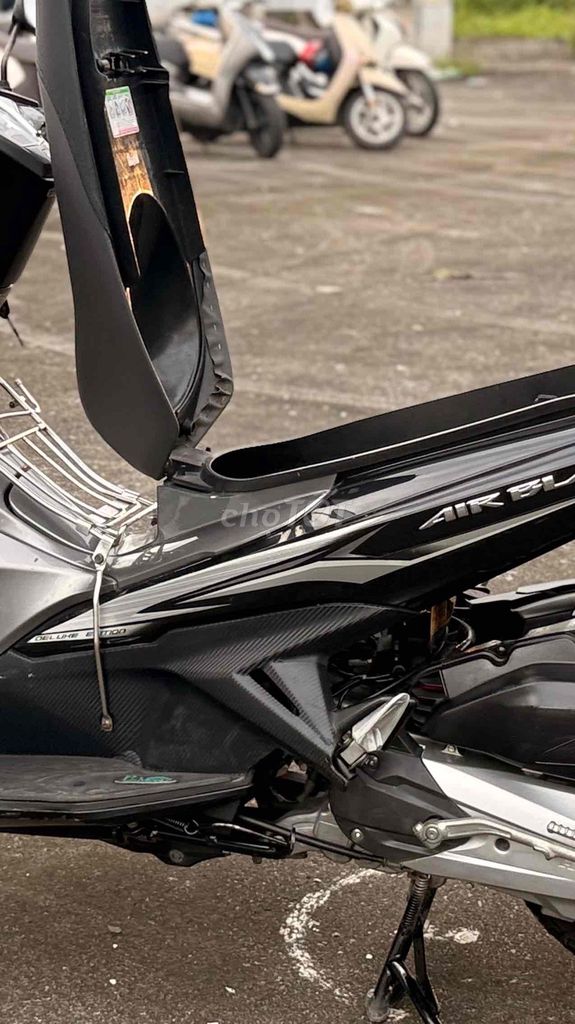 [SIÊU PHẨM]👉 Air Blade 125i MẮT CÚ✨22.500km✨ĐẸP95%. Mua bán Xe máy tại Quận Bình Tân Tp Hồ Chí Minh được đăng bởi BÙI TIẾN DŨNG hình 18