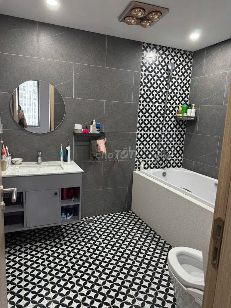 Продается 3-комнатная полностью меблированная квартира Feliz Homes 108 м²