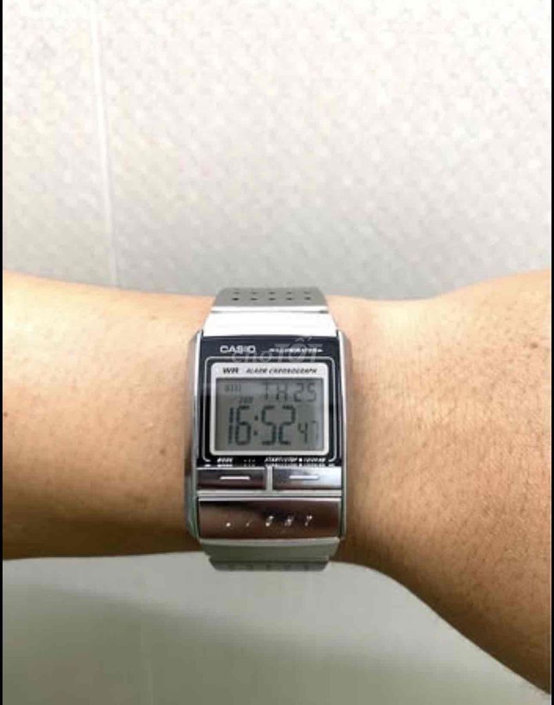 Đồng hồ Casio Vintage kim loại Bạc. Mua bán Đồng hồ tại Huyện Tiểu Cần Trà Vinh được đăng bởi LA93 store hình 1