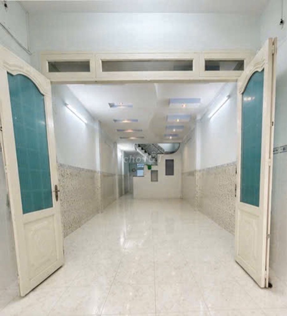 HẺM XE HƠI NGAY CHỢ TÂN HƯƠNG - 4x18m - 2 TẦNG - 3PN