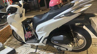 Dư xe  sh 150i 2023 chính chủ xe chạy kĩ Trầy nhẹ. Mua bán Xe máy tại Huyện Định Quán Đồng Nai được đăng bởi Quý