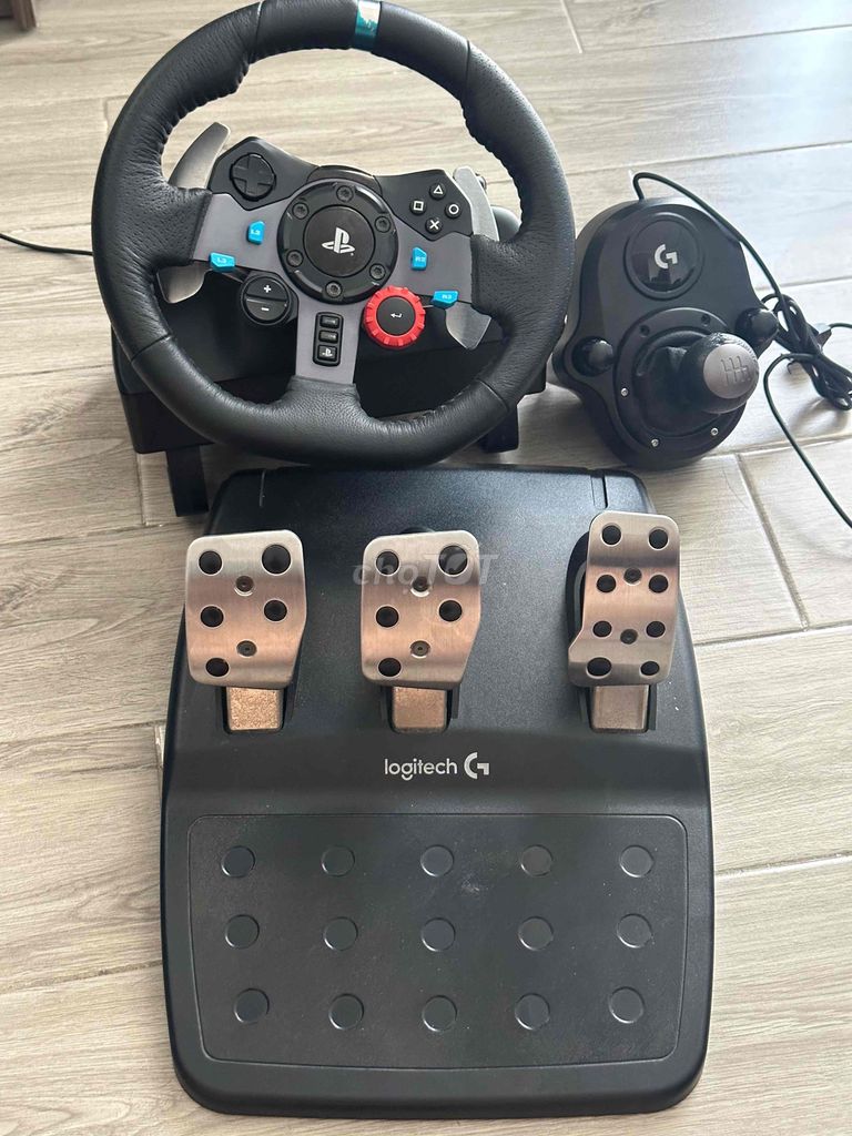 Vô lăng Logitech G29. Mua bán Thiết bị chơi game tại Thành phố Dĩ An Bình Dương được đăng bởi Nguyễn Huỳnh Thanh Liêm hình 1