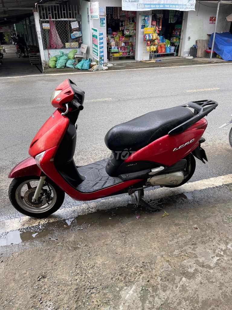 Honda leed Fi tiếc kiệm xăng biển 65 máy zin êm. Mua bán Xe máy tại Quận Cái Răng Cần Thơ được đăng bởi Cầm Đồ Minh Tấn hình 1
