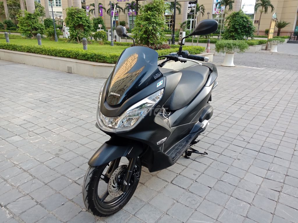 HONDA PCX 125 MÀU ĐEN NHÁM  BAO ZIN BAO CHẤT. Mua bán Xe máy tại Quận Nam Từ Liêm Hà Nội được đăng bởi THANH BÌNH hình 1