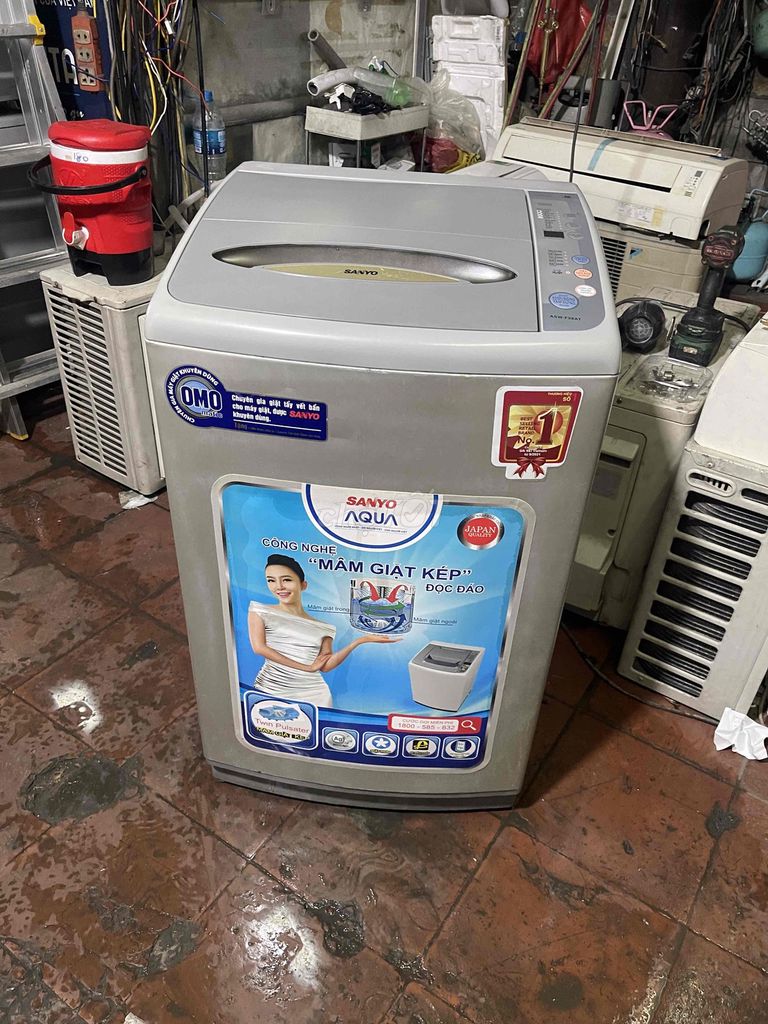 Thanh lý máy giặt Sanyo 7kg chạy tốt có ship. Mua bán Máy giặt tại Quận 10 Tp Hồ Chí Minh được đăng bởi Quí Vũ Official hình 1