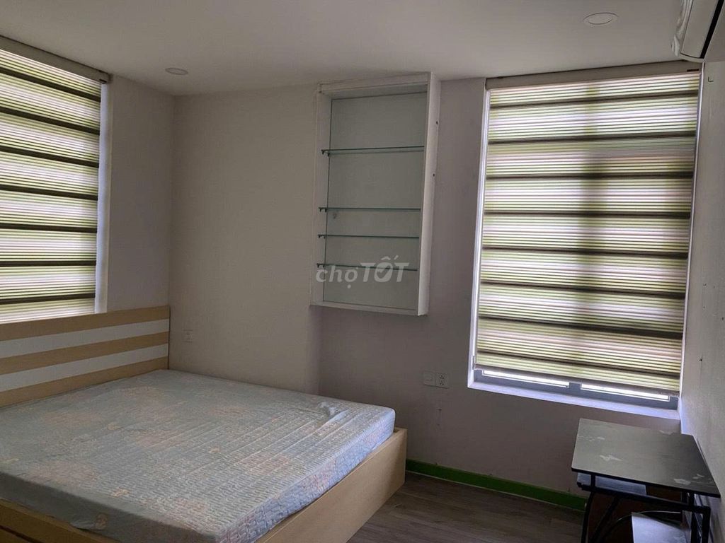 Аренда · 2 комн. · 68 м² · Quận 8, ул. Đường Tạ Quang Bửu