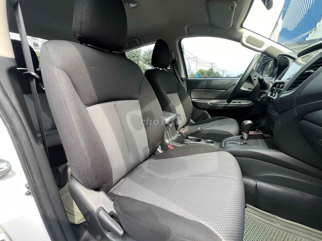 Mitsubishi Triton 2021 4x2 AT Mivec - 77000 km. Mua bán Ô tô tại Thành phố Đồng Xoài Bình Phước được đăng bởi Lê Đình Thanh  hình 11