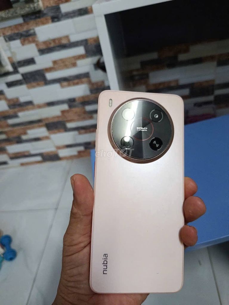 Nubia V70 Max 6GB/128GB Hồng Like New. Mua bán Điện thoại tại Quận Tân Phú Tp Hồ Chí Minh được đăng bởi Hội Đồ Điện Tử hình 1