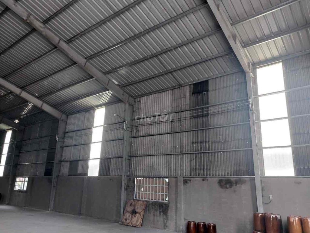 Cho Thuê Kho Xưởng hơn 700m²  Tại Thủ Dầu Một Bình Dương