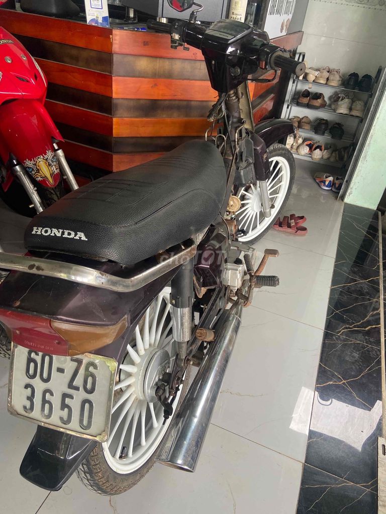 XE ĐI CÀY CÒN NGON BÌNH ĐỀ ĐẦY ĐỦ GIẤY TỜ HỢP LỆ. Mua bán Xe máy tại Huyện Thống Nhất Đồng Nai được đăng bởi CHODONGNAI youtube video hình 2