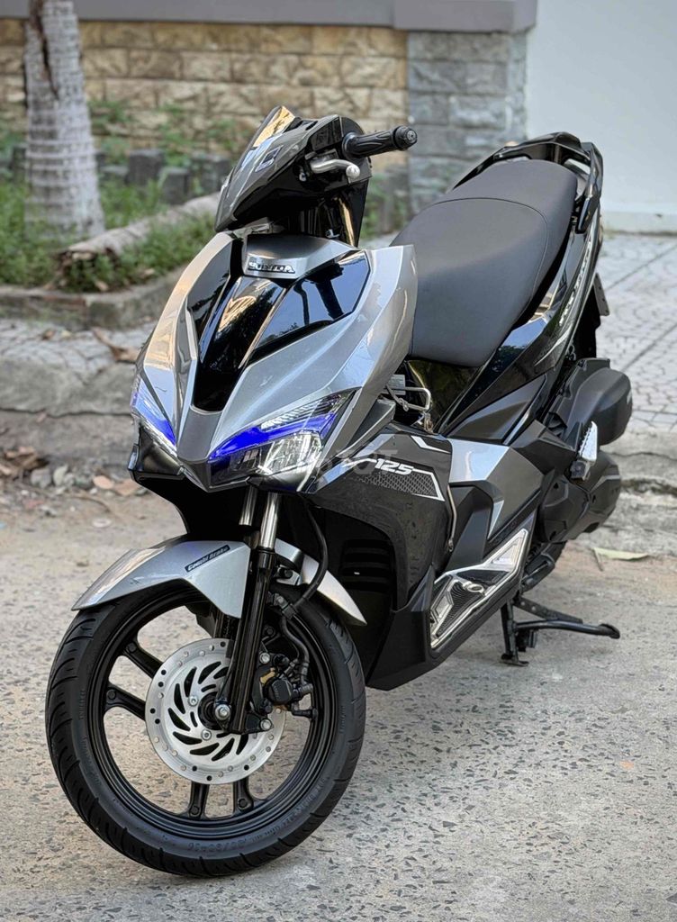 AirBlade 125 T12/2019 Супер красивый серый глянцевый bs 43