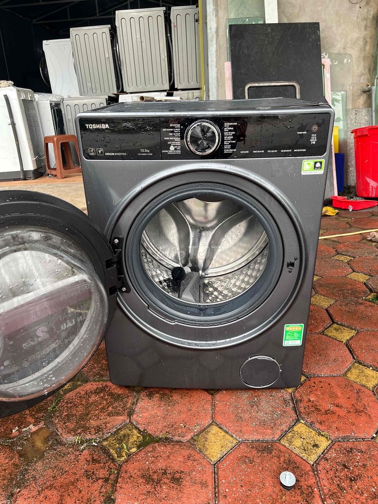 Máy giặt Toshiba Inverter 10.5 kg TW-T25BZU115MWV