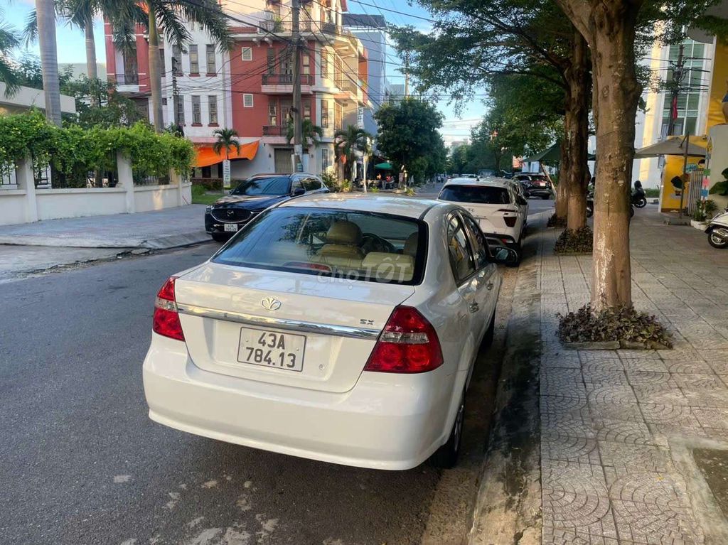 Chính chủ bán Gentra xe đẹp máy rin ko lỗi. Mua bán Ô tô tại Quận Hải Châu Đà Nẵng được đăng bởi otocudanang hình 3