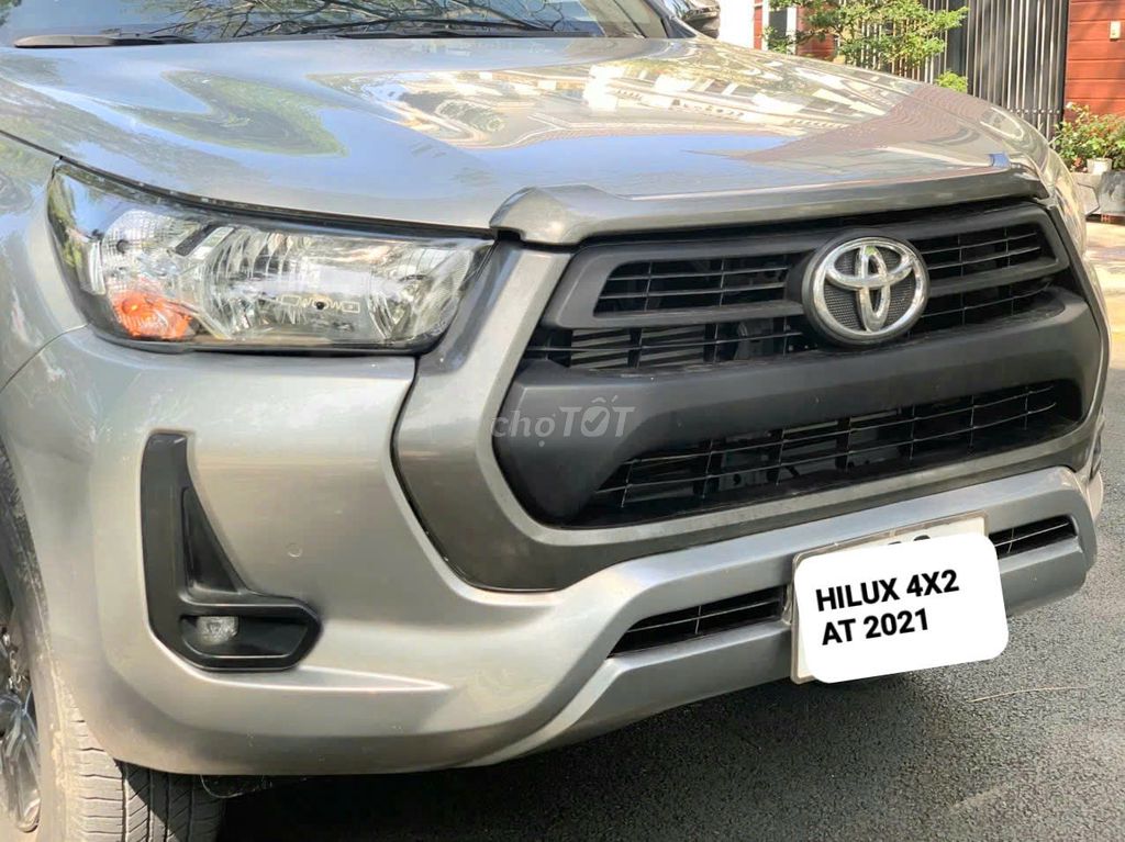 BÁN TOYOTA HILUX AT TỰ ĐÔNG MỘT CẨU 2021. Mua bán Ô tô tại Quận 7 Tp Hồ Chí Minh được đăng bởi Tuấn  hình 2