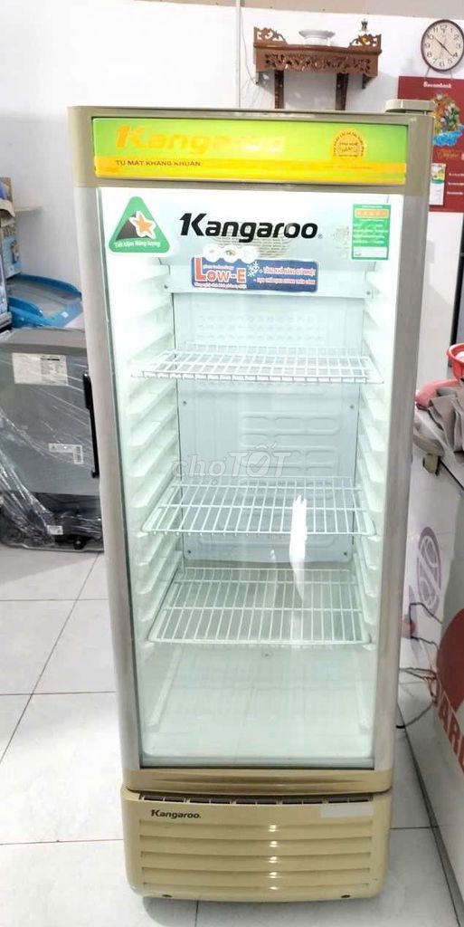 Tủ mát Kangaroo 220lít. Làm lạnh nhanh. Mua bán Tủ lạnh tại Quận 12 Tp Hồ Chí Minh được đăng bởi Phương Anh  hình 1