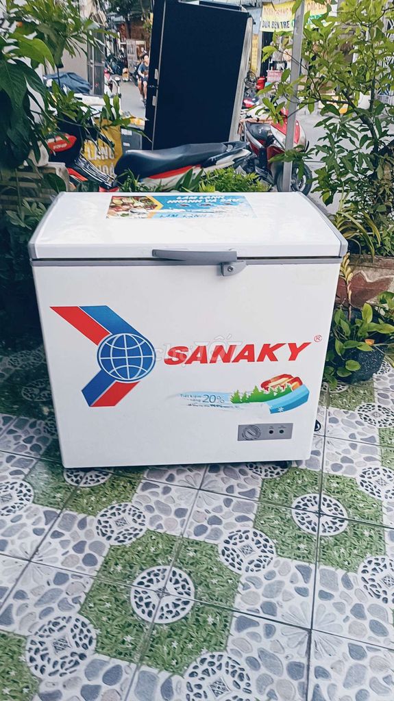 Tủ đông Sanaky 220lit zin đẹp. Mua bán Tủ lạnh tại Quận Bình Tân Tp Hồ Chí Minh được đăng bởi Nguyễn Duy Quang hình 1