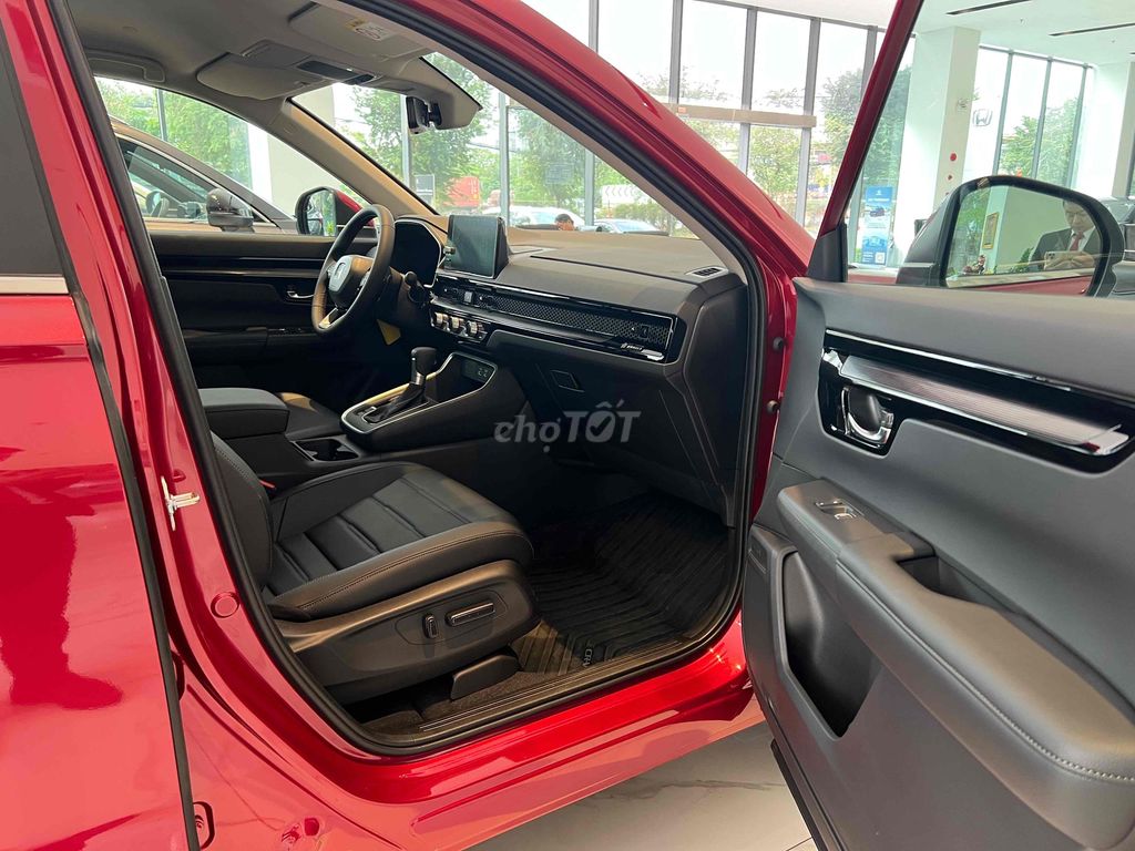 CRV L, xã hàng 3 xe, tổng km phu kien trên 110 tr. Mua bán Ô tô tại Quận 7 Tp Hồ Chí Minh được đăng bởi Honda Ôtô Quận 7 hình 8