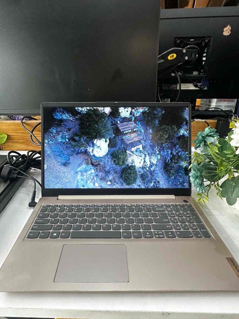 Lenovo Ideapad 3 I3-1115G4 15.6 inch 8GB/128GB. Mua bán Laptop tại Quận 12 Tp Hồ Chí Minh được đăng bởi Quỳnh Chi hình 1