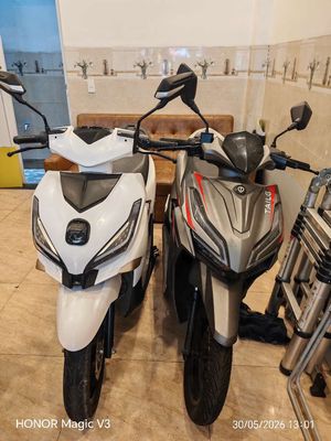 yadea velax H max option + Tai LG T71 giá Iu