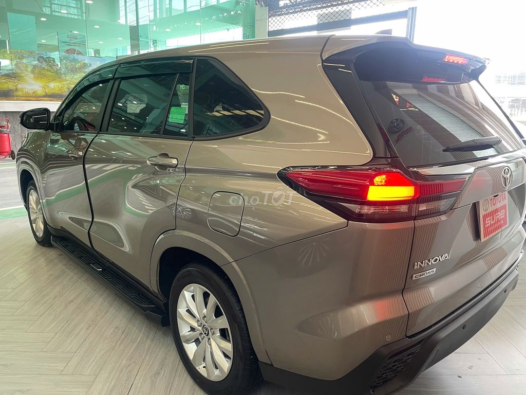 TOYOTA INNOVA CROSS 2024. Mua bán Ô tô tại Thành phố Biên Hòa Đồng Nai được đăng bởi Bùi Công Sự hình 5