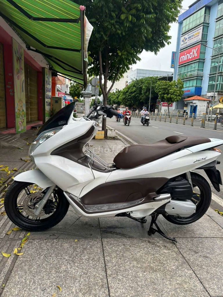 Honda PCX 2012 mới 90% Bstp chính chủ. Mua bán Xe máy tại Quận Tân Phú Tp Hồ Chí Minh được đăng bởi Tuanduy hình 6