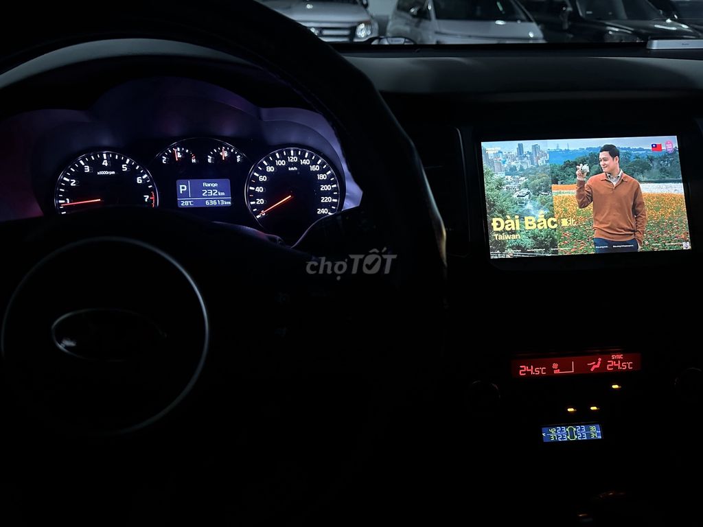 Kia Rondo 2019 GAT 64000 km. Mua bán Ô tô tại Quận 8 Tp Hồ Chí Minh được đăng bởi Duong Thanh Hieu hình 3