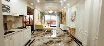 Hồ Đền Lừ -7 Tầng Thang Máy - Ô Tô Ngủ Trong Nhà | 62m² Giá 24,5 tỷ