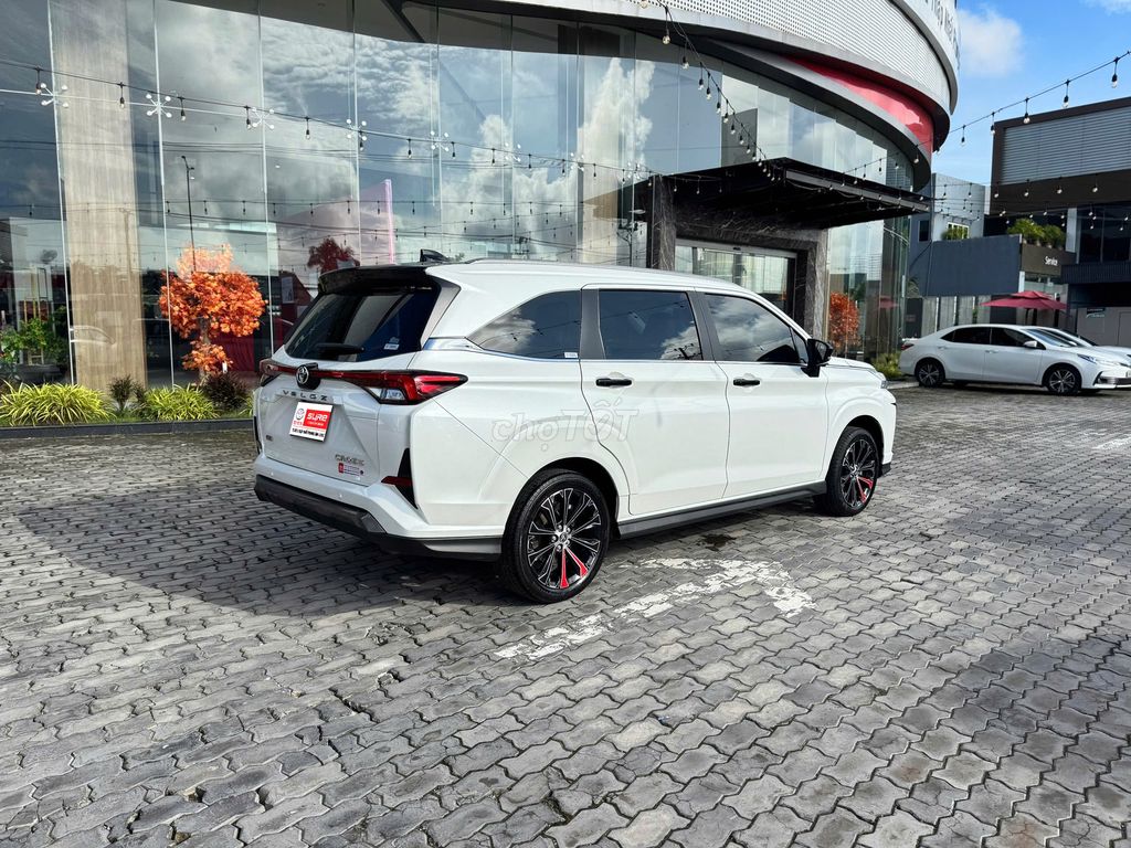 Toyota Veloz TOP 2024, 1 chủ đi kĩ, sơn zin 100%. Mua bán Ô tô tại Huyện Long Hồ Vĩnh Long được đăng bởi Quốc Tuấn Toyota hình 4