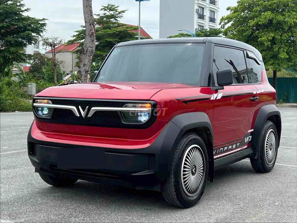 VinFast VF3 2024 электро 1.900 км красный
