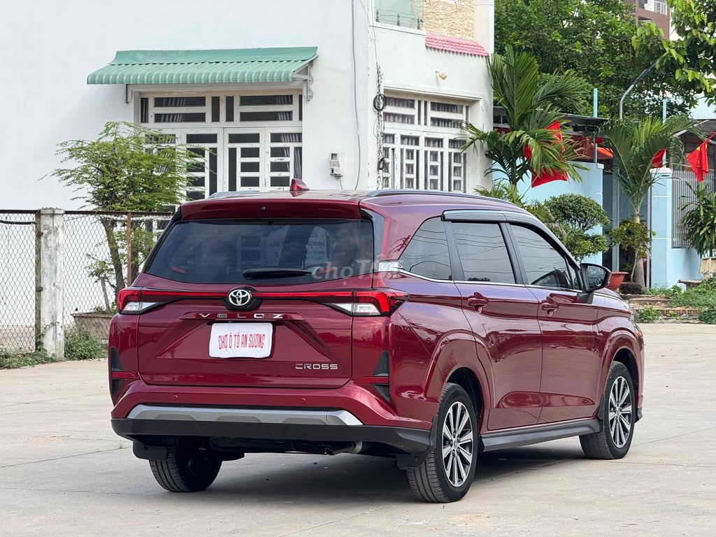 Toyota Veloz Cross CVT 2022 с поддержкой автокредита