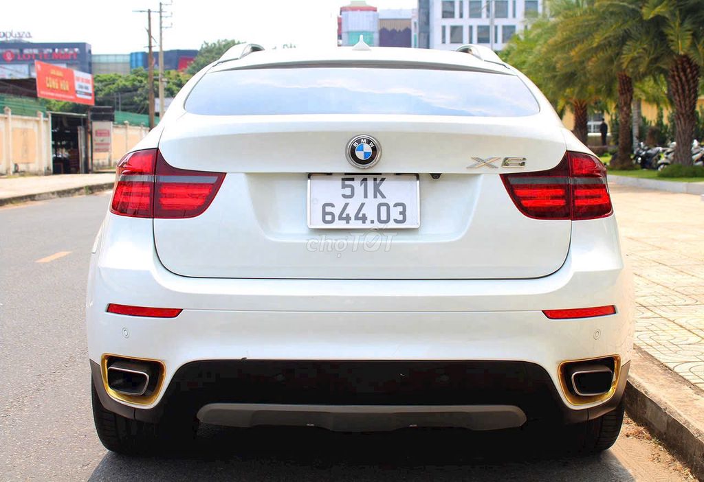 BMW X6 xDrive35i 2008 Xe Màu Trắng Nội Thất Đỏ. Mua bán Ô tô tại Quận Tân Phú Tp Hồ Chí Minh được đăng bởi HOANG SON hình 13