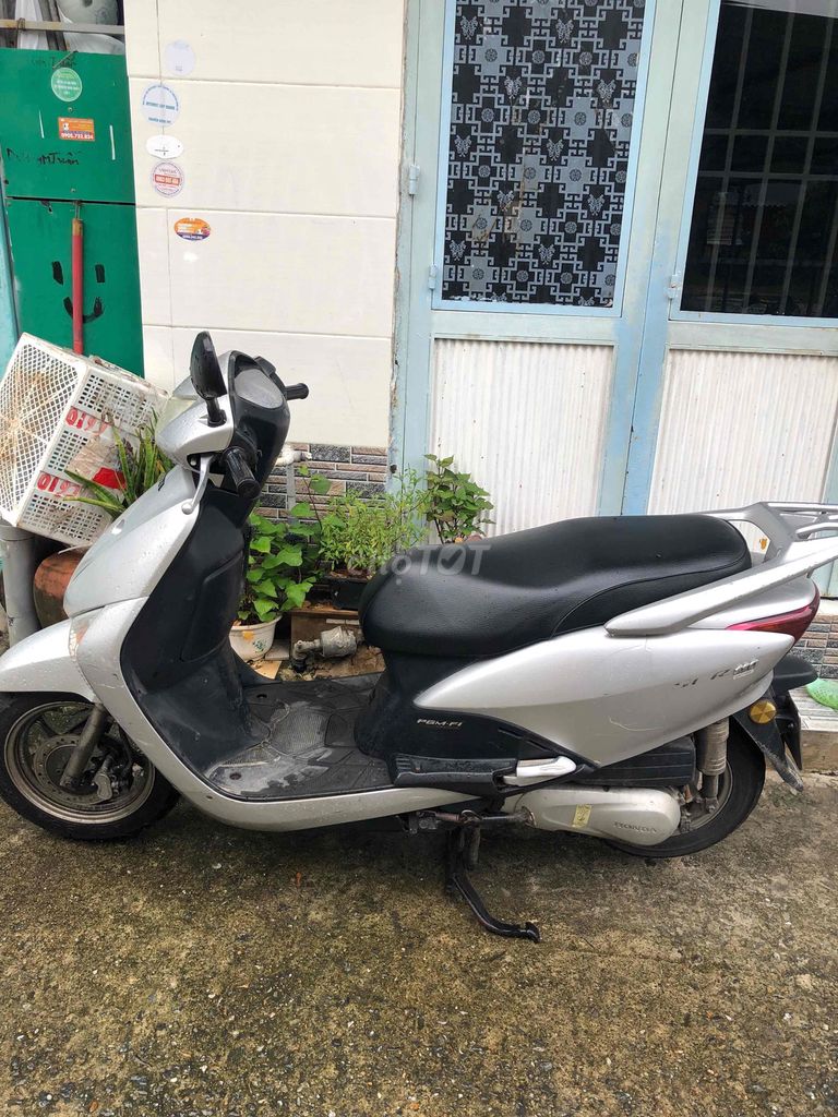 Honda SCR 2025 Серебристый