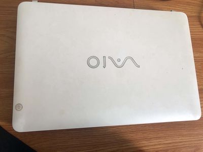Sony vaio svf153 3gb/320gb (có fixx ae thiện chí)