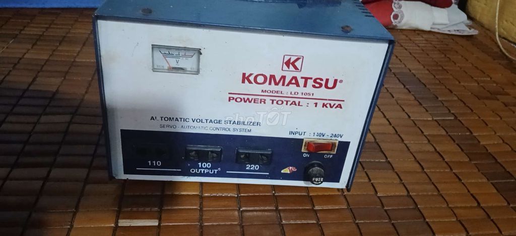 Chiếc ổn áp 1 KVA uốn bằng dây đồng 100% xài ok