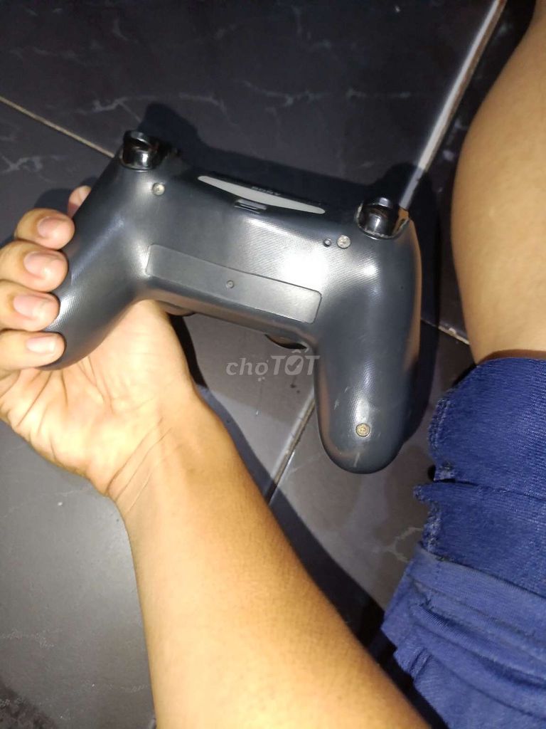 Tay cầm ps4