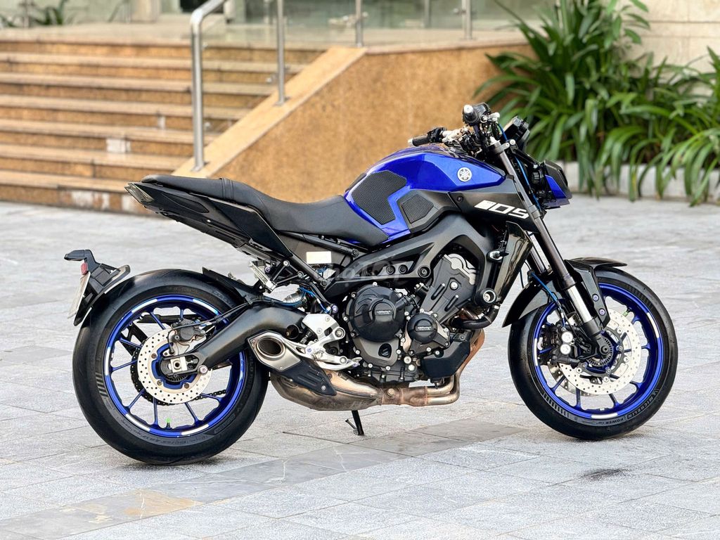 Mạnh Hà Motor bán yamaha MT09 2019 nét căng. Mua bán Xe máy tại Quận Bắc Từ Liêm Hà Nội được đăng bởi Mạnh Hà Motor hình 3
