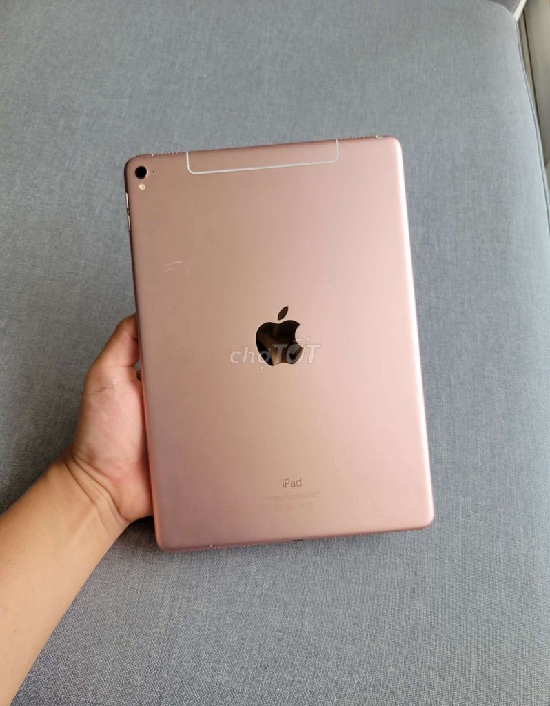Ipad Pro 9.7 inch bản 32gb 4G có sim zin đẹp gl. Mua bán Máy tính bảng tại Quận Tân Phú Tp Hồ Chí Minh được đăng bởi Phan Han hình 1